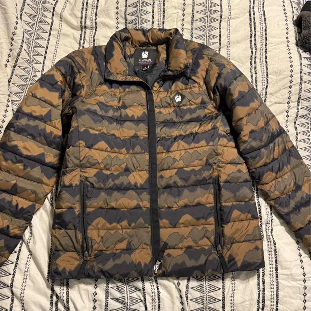 Alaskan Hardgear By Duluth Trading Co Camo puffer Jacket - Picture 1 of 5